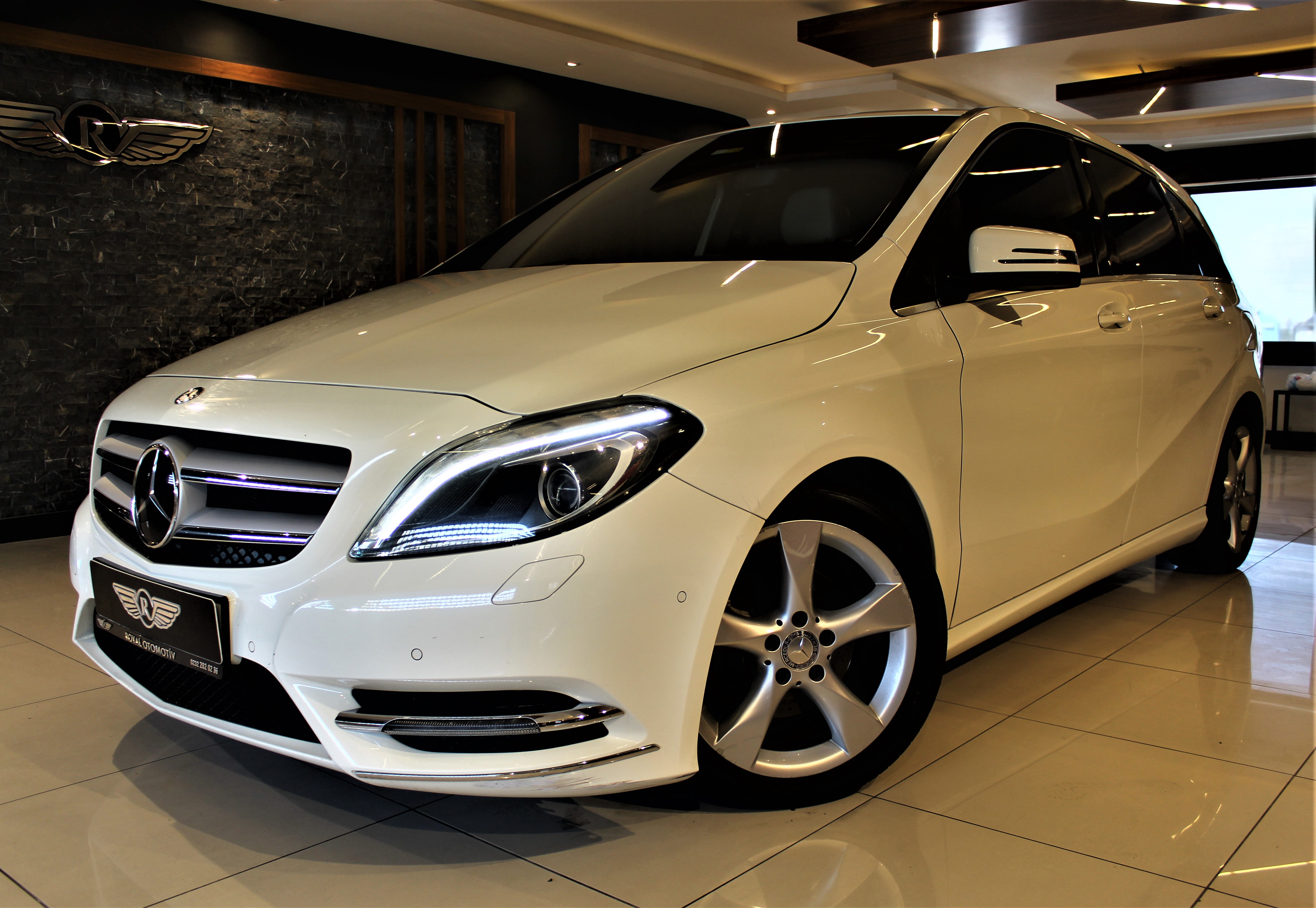 MERCEDES B 180 ELİTE 2014 MODEL