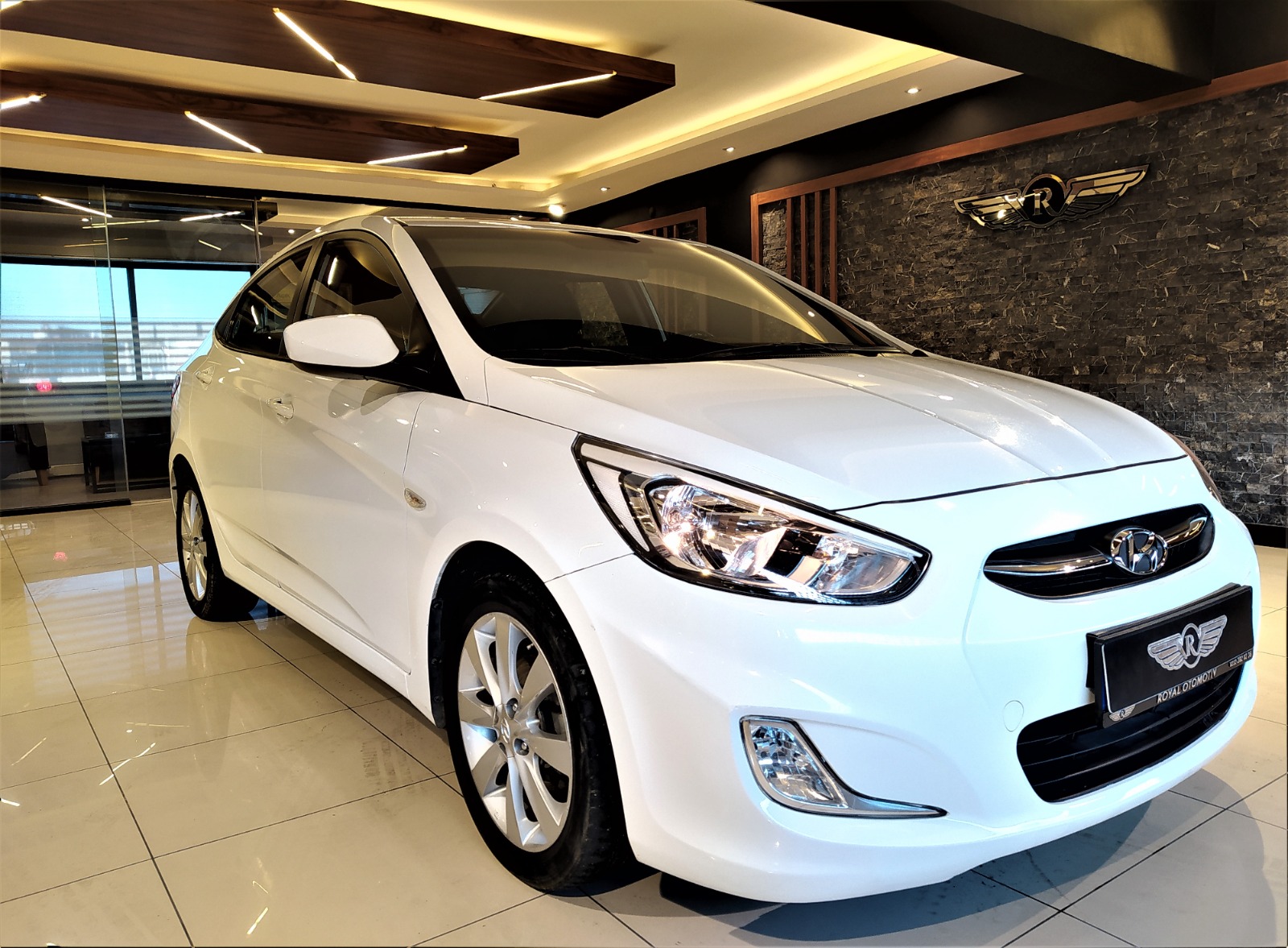 HYUNDAI Accent Blue 1.6 CRDI Mode Plus