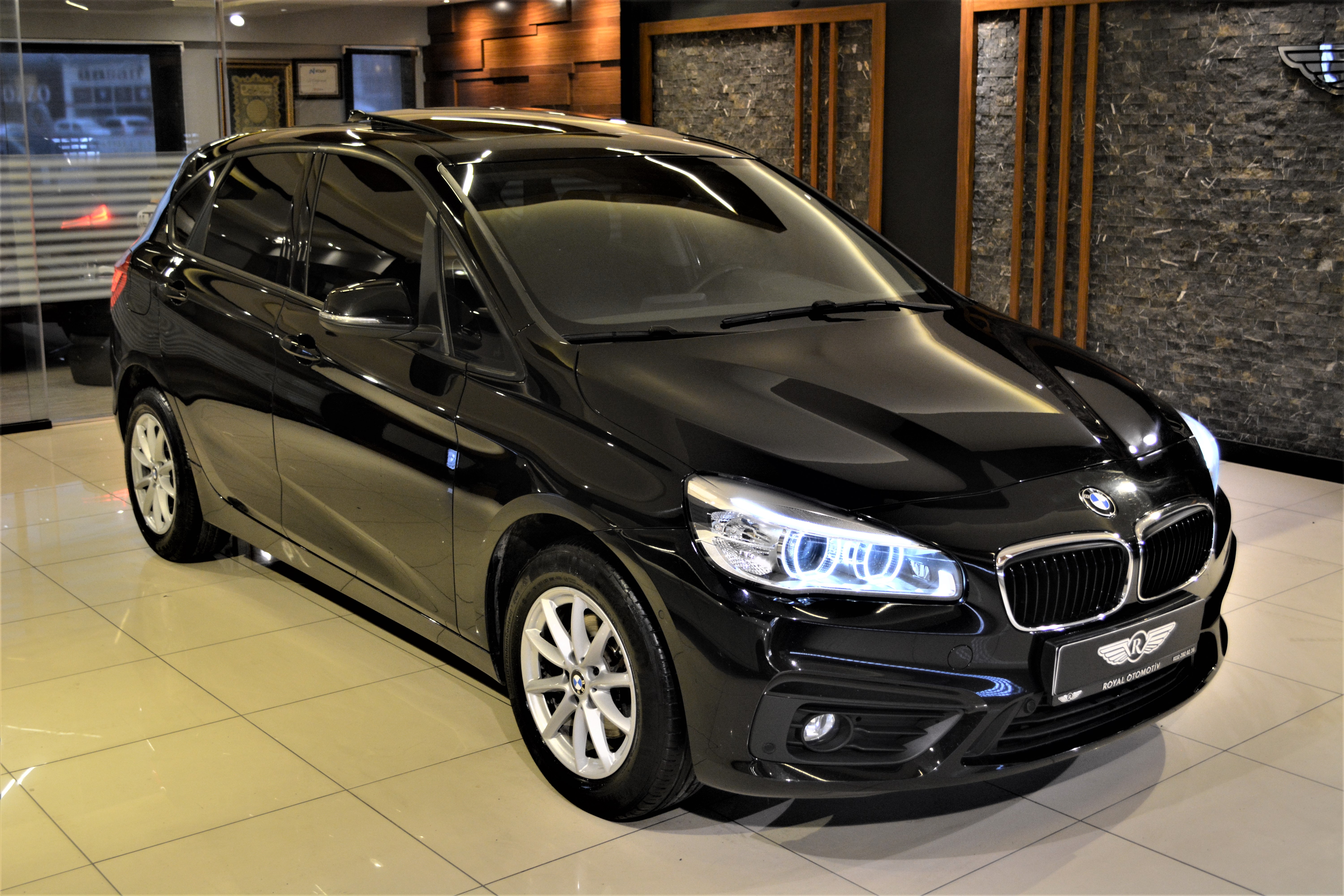 BMW 216D ACTİVE TOURER