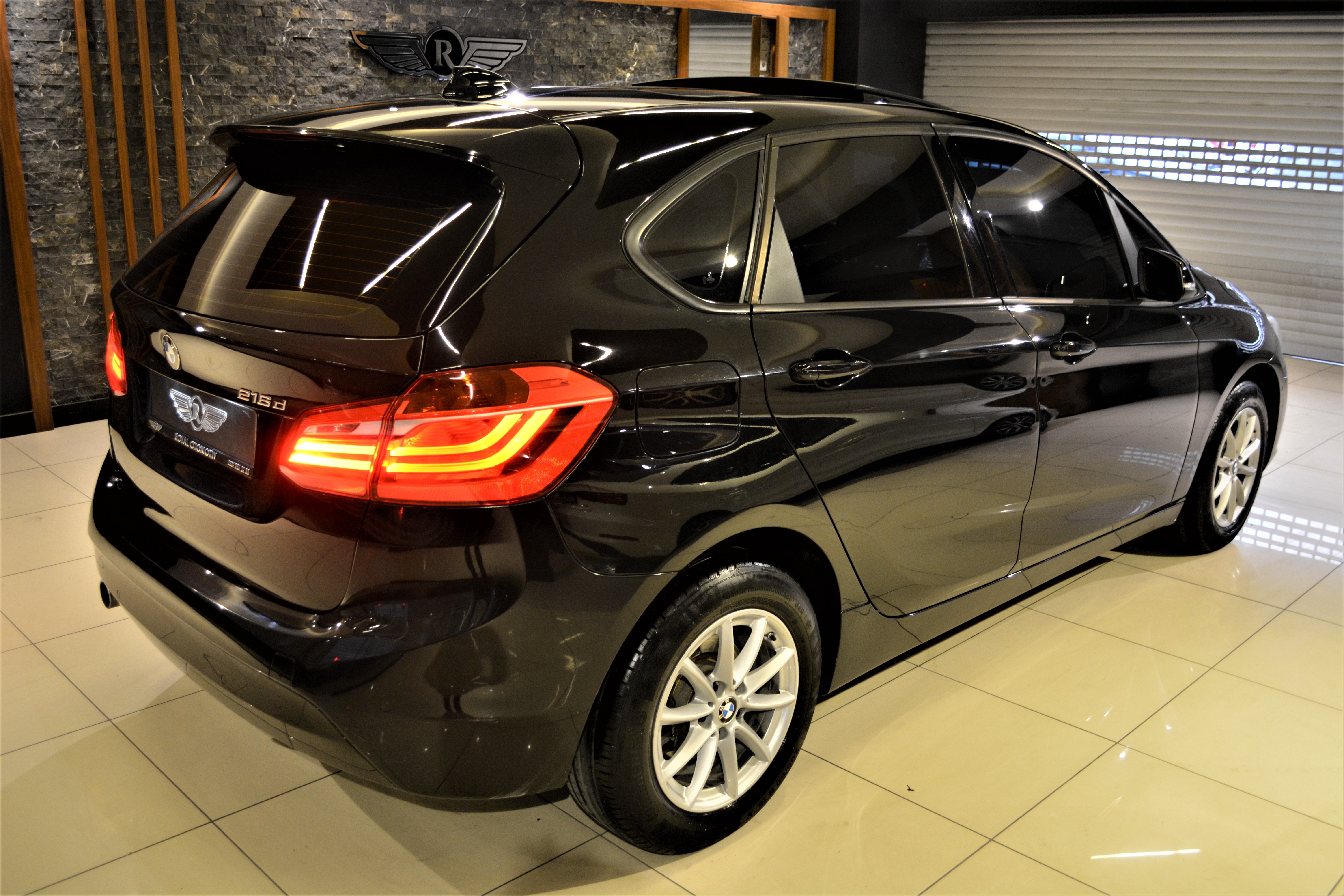 BMW 216D ACTİVE TOURER