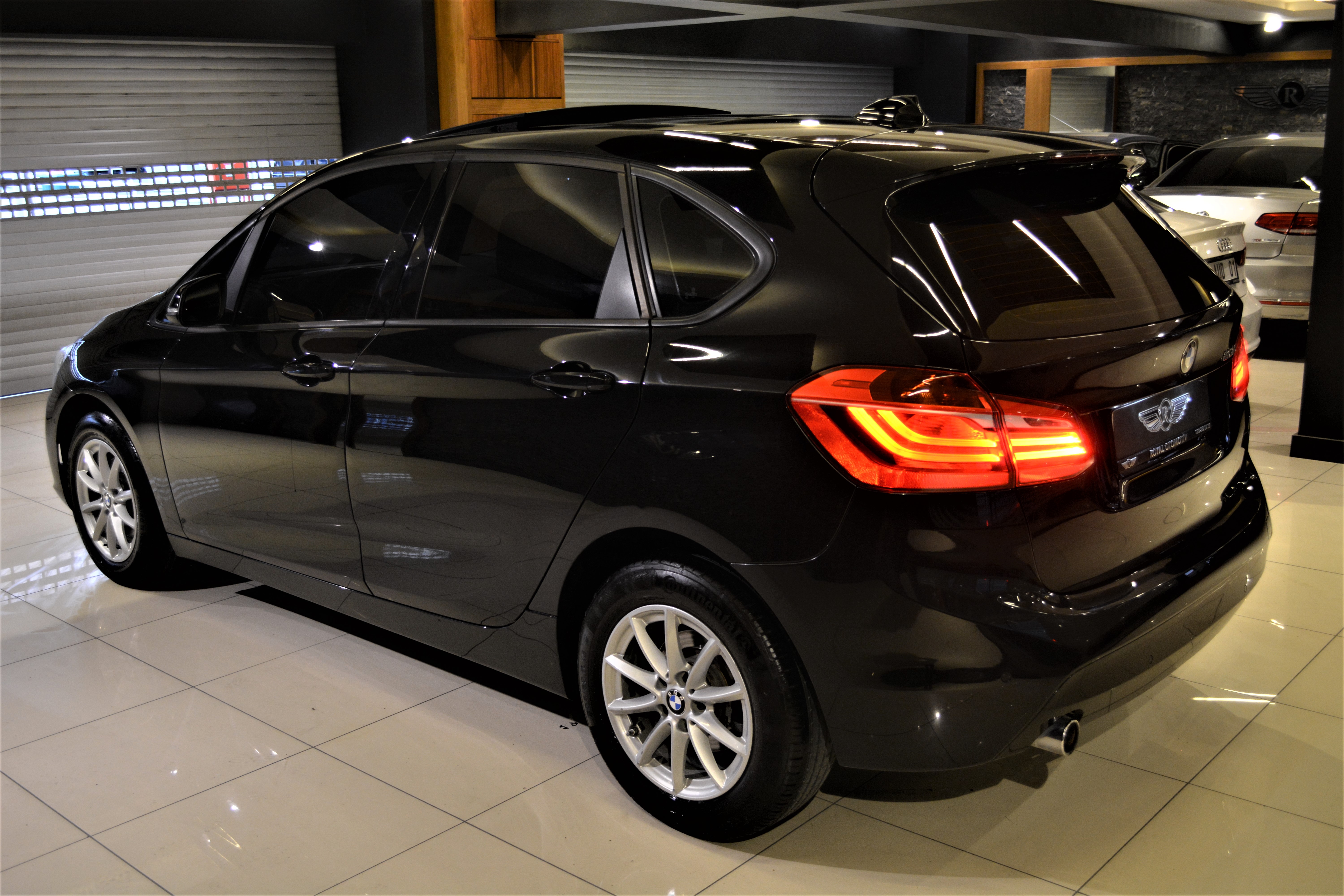 BMW 216D ACTİVE TOURER