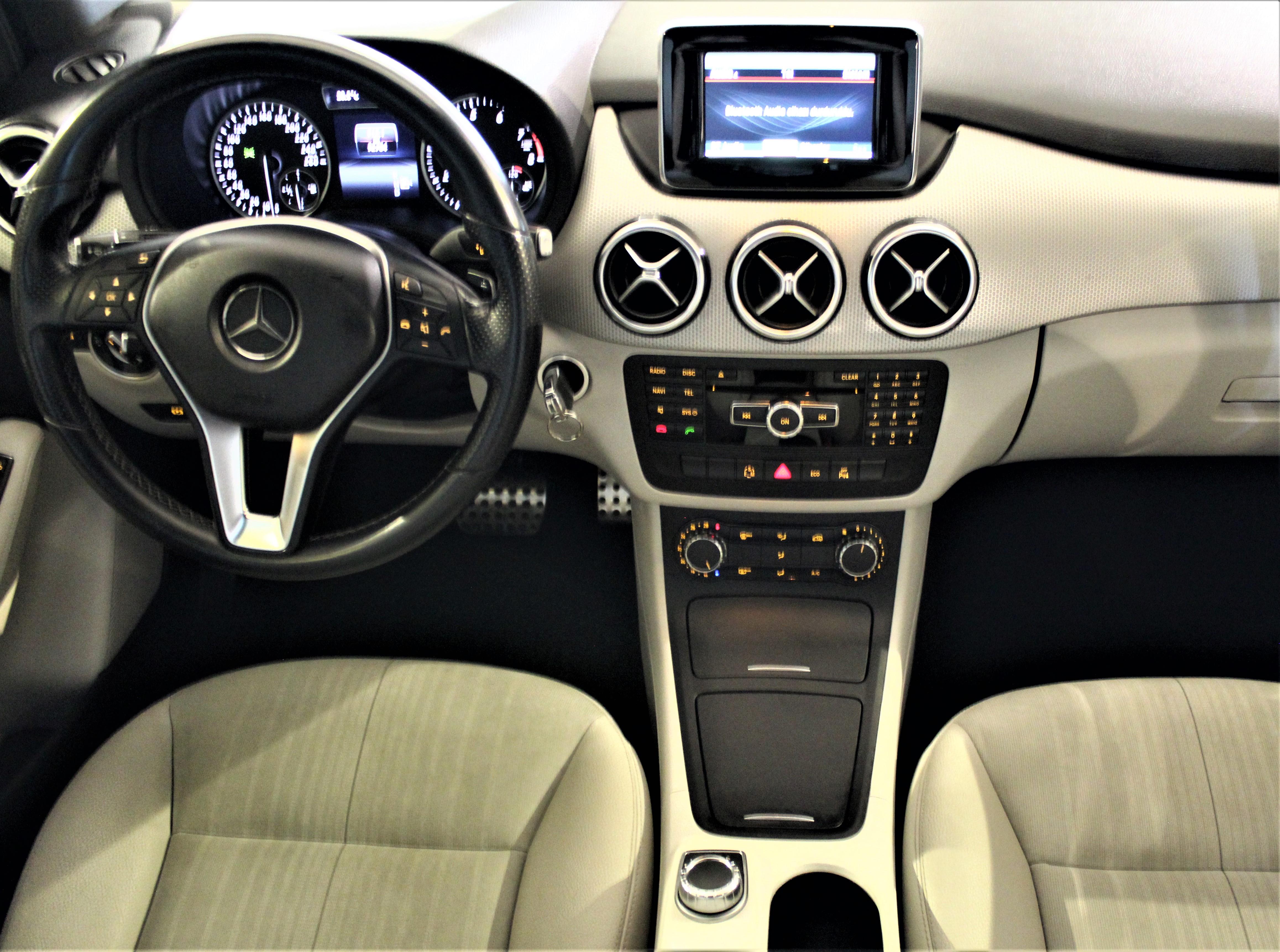 MERCEDES B 180 ELİTE 2014 MODEL