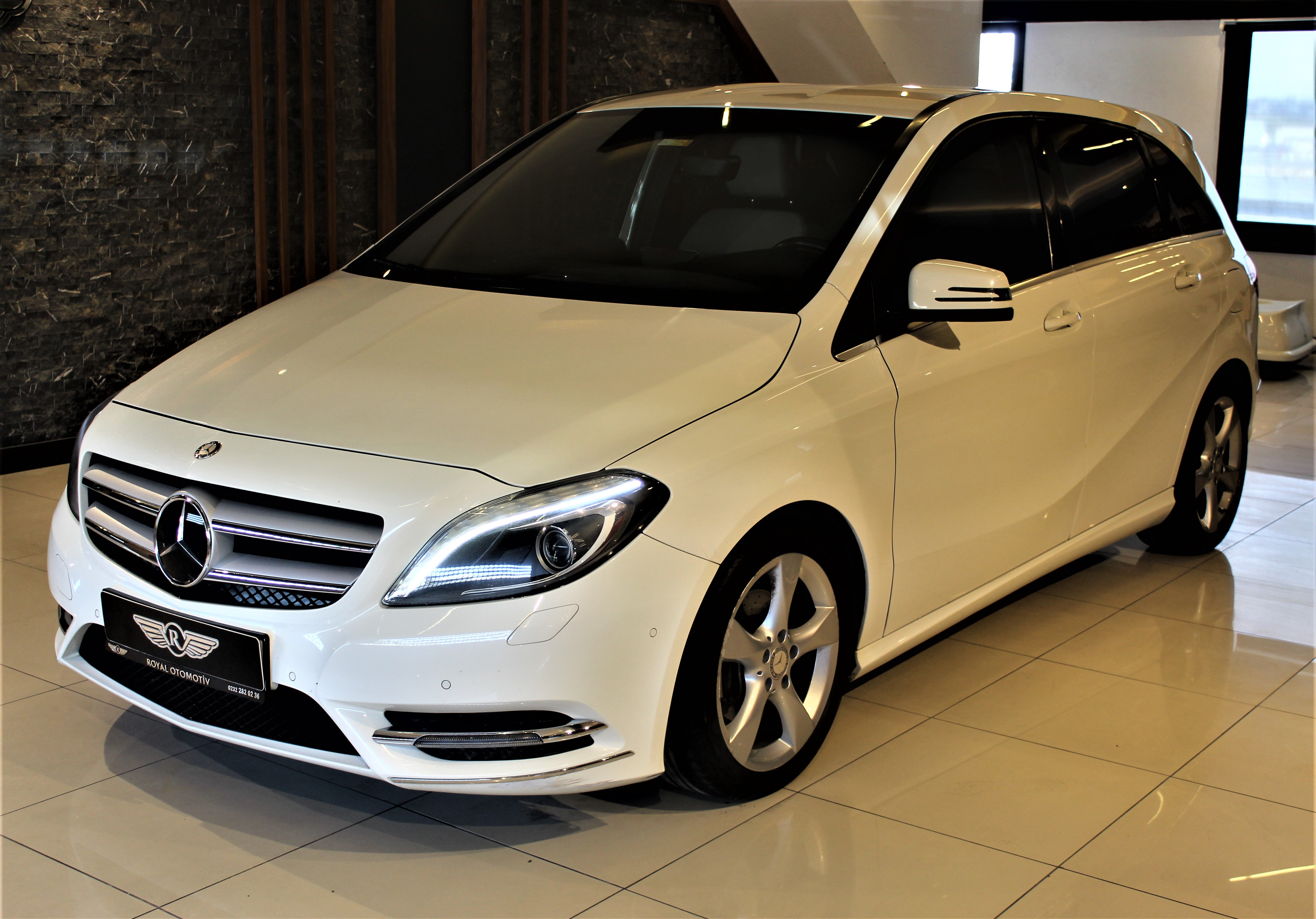 MERCEDES B 180 ELİTE 2014 MODEL