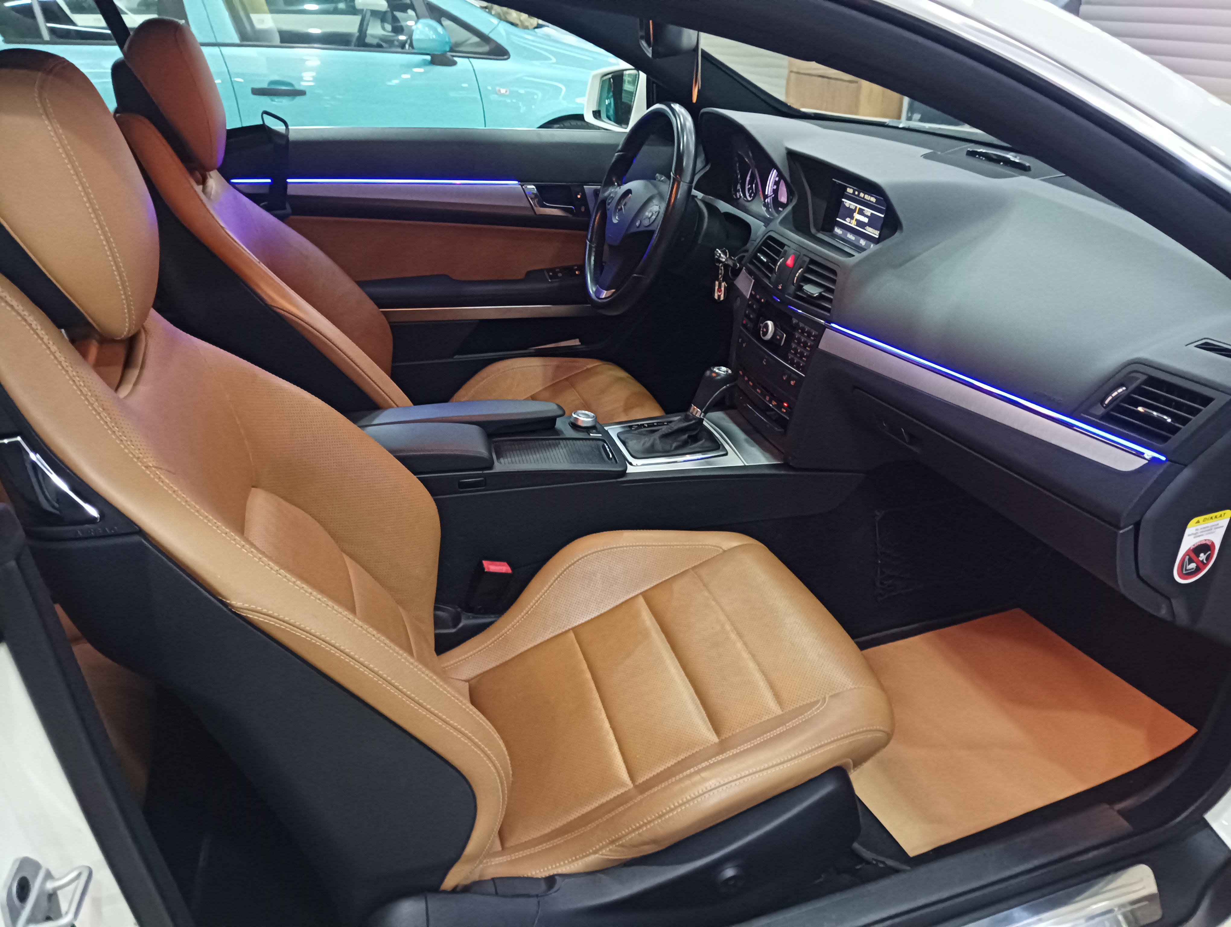 ROYAL'DEN 127.000KM HATASIZ E 250 CGI Premium Otomatik